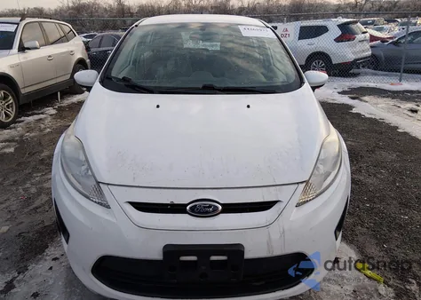 2013 Ford Fiesta S z USA, uszkodzony, nr VIN 3FADP4TJ4DM164594